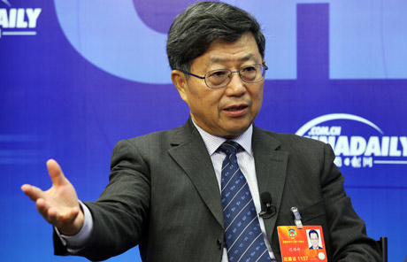 遲福林接受中國日報(bào)記者專訪