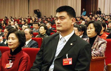 全國(guó)政協(xié)委員姚明答記者問(wèn)