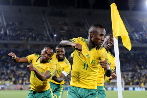 百場紀(jì)錄奇兵4場5球 南非5:0大勝危地馬拉