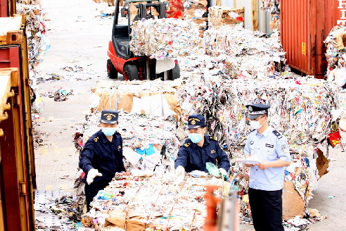 廣州海關(guān)開展“綠籬”行動嚴(yán)打“洋垃圾”走私