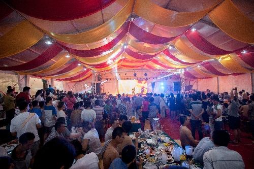 2013西海岸國(guó)際啤酒嘉年華熱度不減