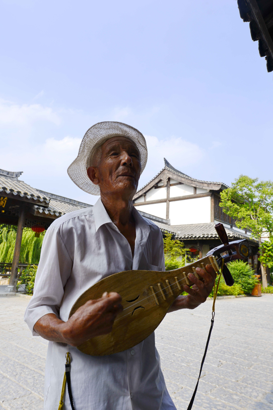 臺(tái)兒莊：最后一座“手工版古城”