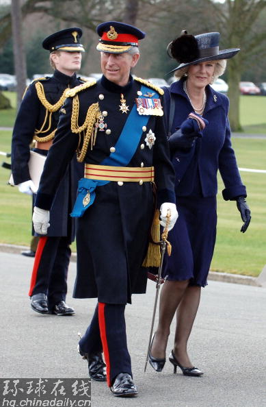 哈里王子軍校畢業(yè) 王室成員悉數(shù)到場(chǎng)