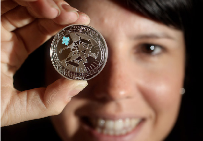 倫敦奧運(yùn)會(huì)特許商品首次出售 品種豐富實(shí)用性強(qiáng)