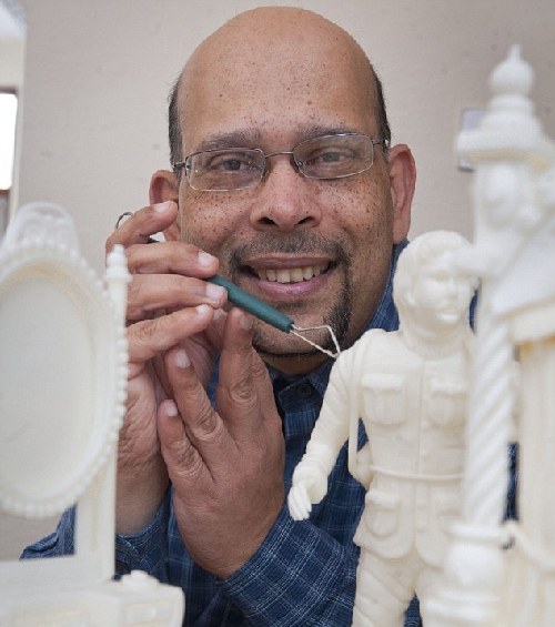 圖：超豪華勞斯萊斯、《小紅帽》場景 黃油雕塑好看不許吃