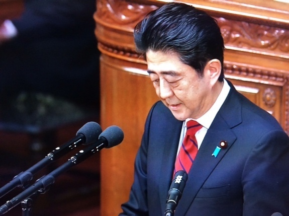 安倍國會發(fā)表施政演說 首次明確提及集體自衛(wèi)權(quán)