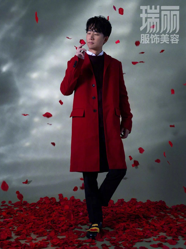 過年啦！來和明星學(xué)學(xué)怎樣穿紅衣最好看（組圖）