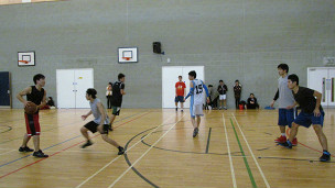 留英訪談：曼城華人學(xué)生籃球賽