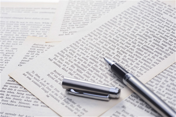 吃瓜群眾必備：“站隊(duì)”用英語怎么說？