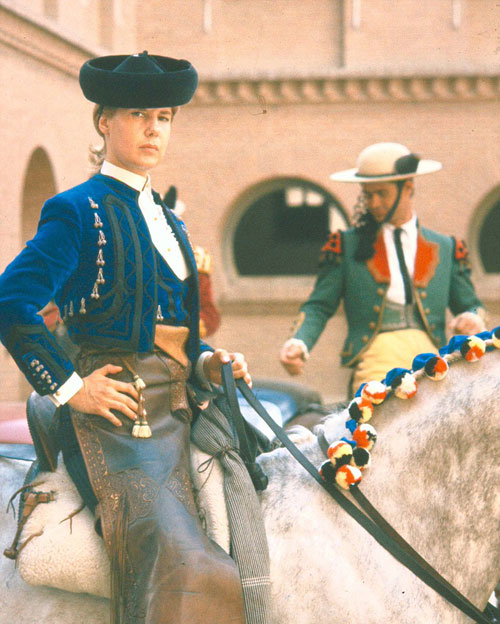 西班牙最奇葩女公爵去世 生前是八卦雜志?？? style=