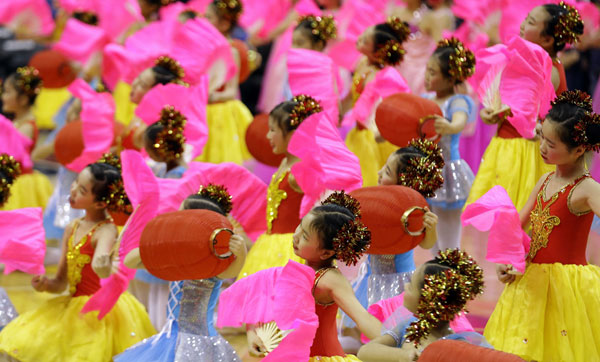 Dancers from the Jin Ling Dance School perform in celebration of Chinese New Year before an NBA game between the Washington Wizards and the Brooklyn Nets. Having a ball - China style