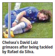 Ferguson irked by 'dying swan' Luiz