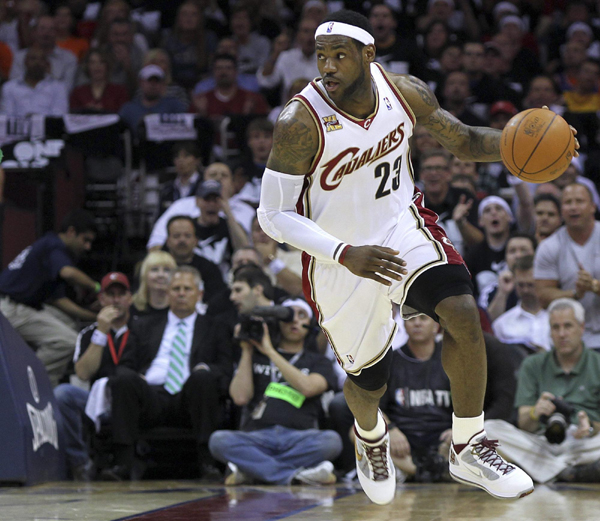 NBA：綠衫軍大勝奪主場(chǎng)優(yōu)勢(shì) 騎士1:1被扳平