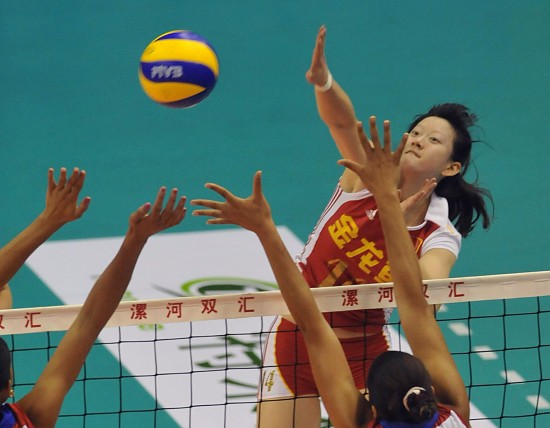 女排精英賽：中國隊(duì)3:0完勝古巴隊(duì)獲亞軍