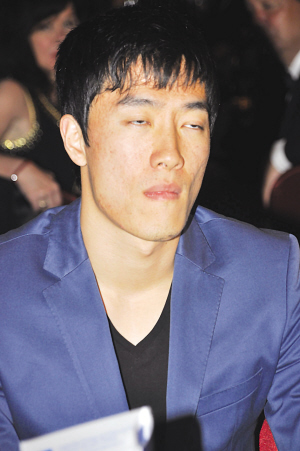 教師節(jié)劉翔網(wǎng)上爆粗口 稱沒碰到過好老師