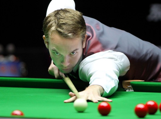 斯諾克上海大師賽：卡特終結(jié)“黑馬”伯內(nèi)特奪冠
