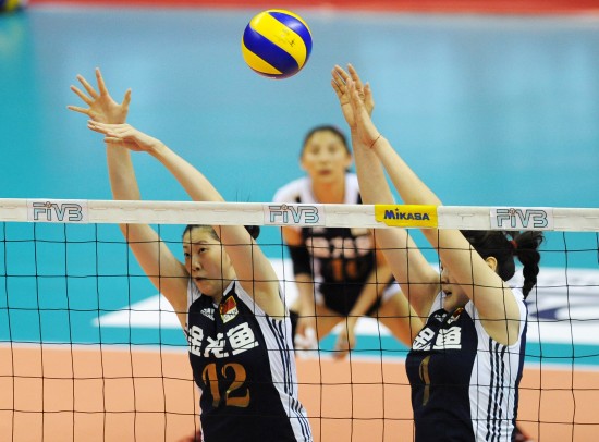 女排亞洲杯：中國(guó)隊(duì)3:0輕取日本進(jìn)決賽