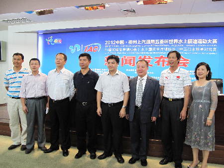 柳江河畔世界水上極速運(yùn)動(dòng)大賽即將開戰(zhàn)